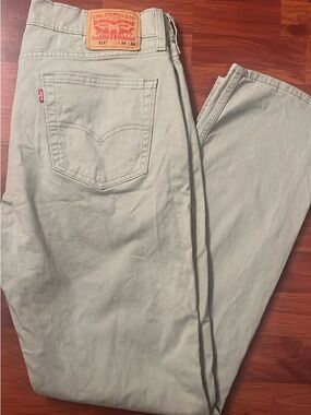 Levi's Light Sage Green Straight-Leg Jeans
